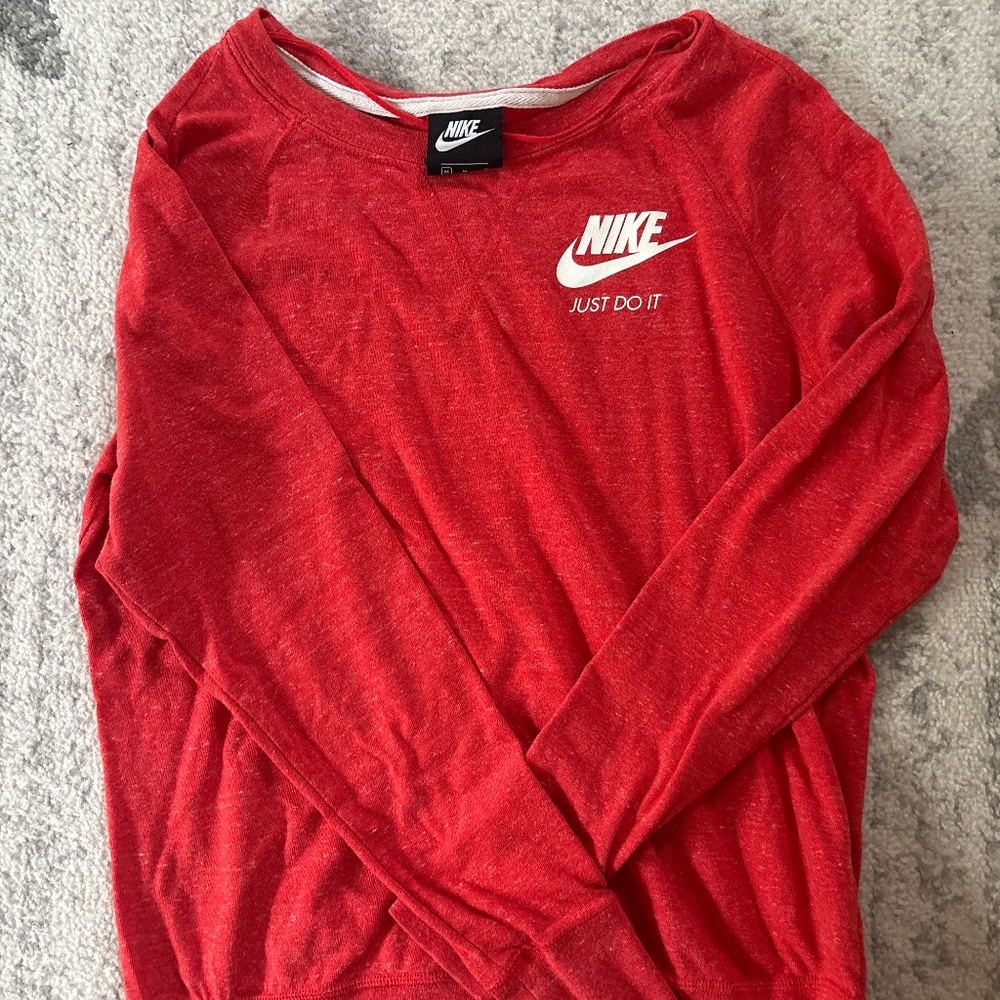 Nike long sleeve M